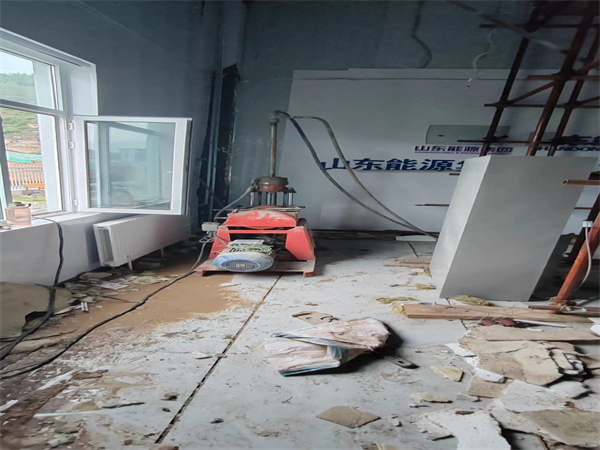 隆尧地基基础下沉墙体裂缝加固注浆顶升施工